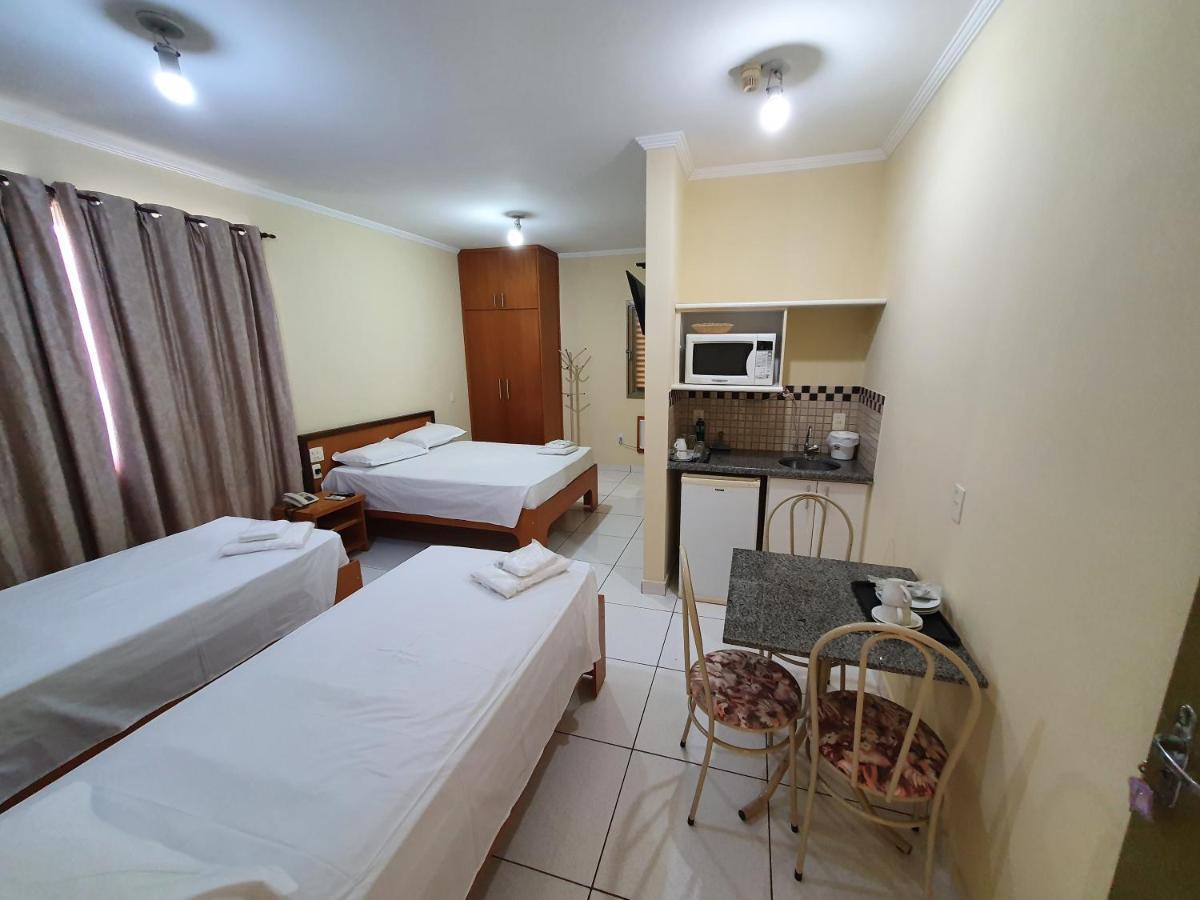 Jf Flat - Hotel ฮิเบเราเปรโต ภายนอก รูปภาพ