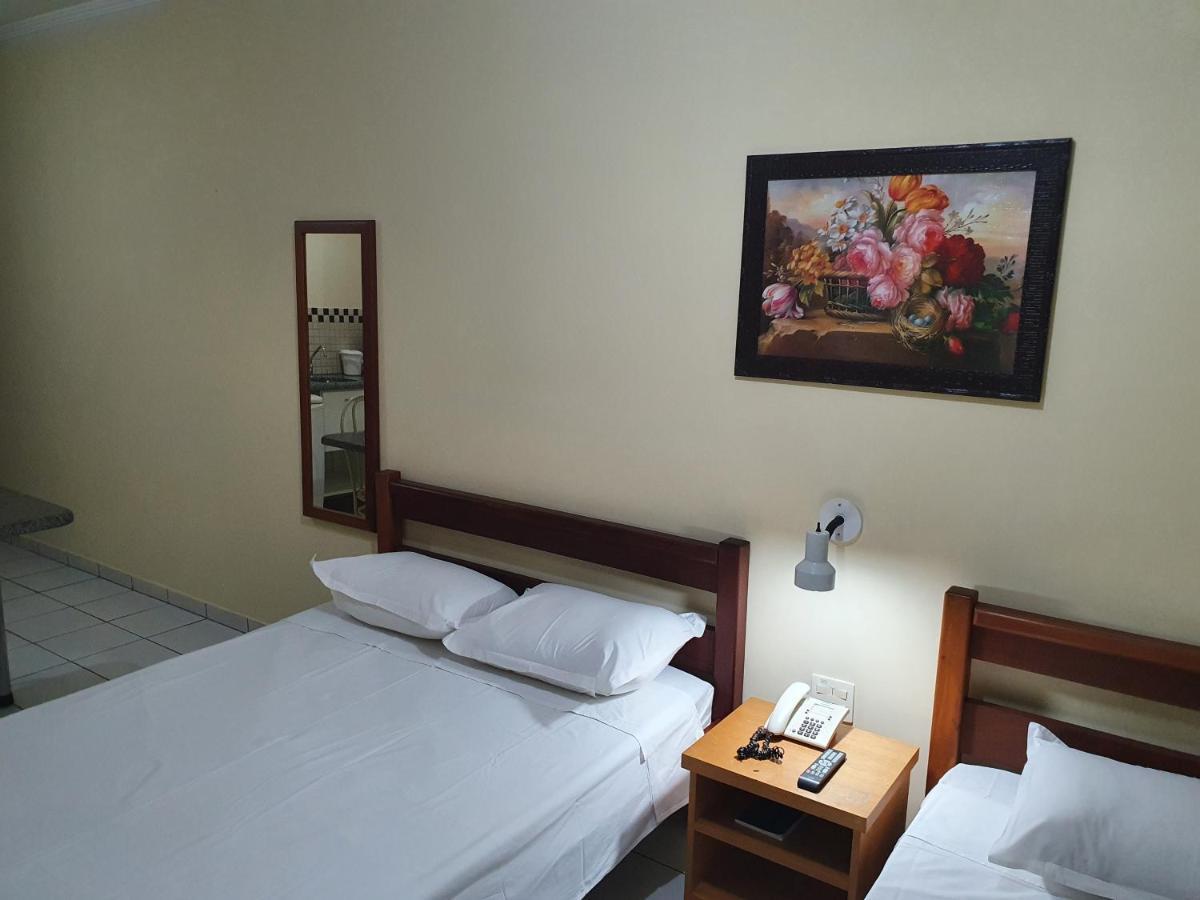 Jf Flat - Hotel ฮิเบเราเปรโต ภายนอก รูปภาพ